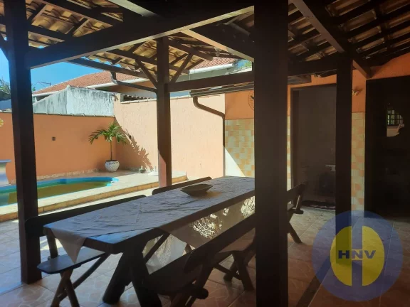 Imagem Oportunidade Imperdível! Casa Completa Próxima à Praia de ITIPUAÇU
