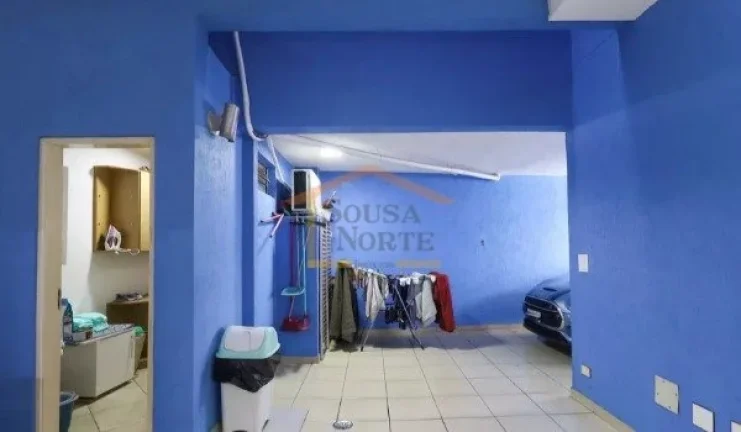 Imagem Sobrado mobiliado com 288 m² de área total. Possui 4 dormitórios, sendo 1 suíte, 3 banheiros. Am...