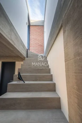 Imagem Triplex alto padrão arquitetura moderna