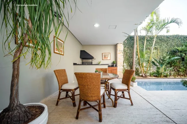 Imagem Casa com 3 Quartos à Venda, 483 m² em Vila Nova Conceição - São Paulo