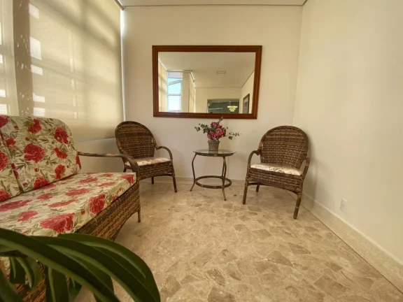 Imagem Lindo apartamento a venda em Santos na Ponta da Praia
