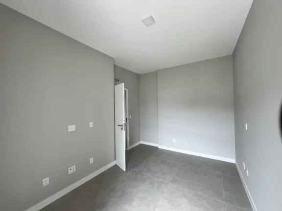 Imagem Apartamento para Venda em Florianópolis / SC no bairro Cachoeira do Bom Jesus