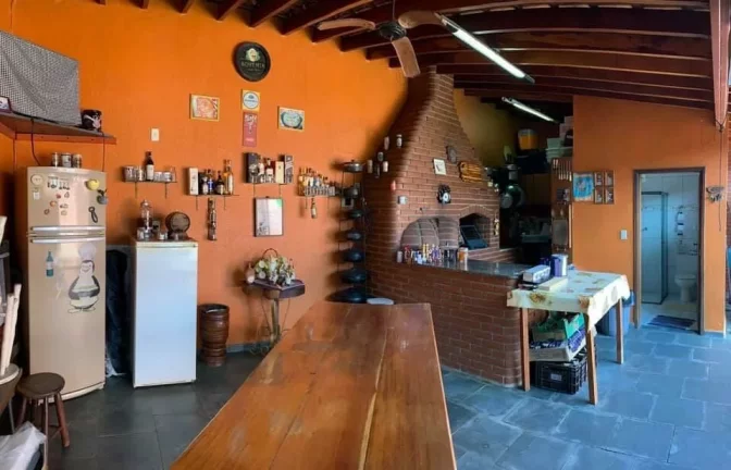 Imagem Casa Térrea com 3 Dormitórios sendo 2 Suíte, 1 Banheiro 2 Vagas!