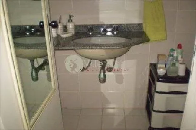 Imagem Apartamento com 2 Quartos à Venda, 100 m² em Embare - Santos