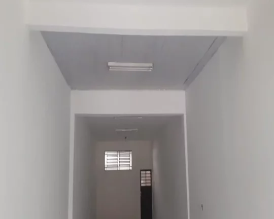 Imagem galpão com 120 m2 próximo a vários comercios FL26