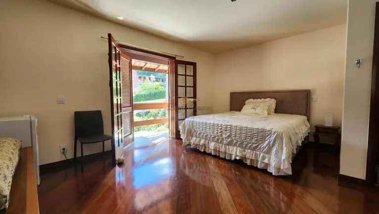 Imagem Casa para Venda em Teresópolis / RJ no bairro Parque do Imbui
