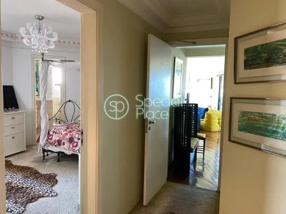 Imagem EXCELENTE APARTAMENTO COBERTURA EM MORUMBI! Imóvel amplo, cômodos bem divididos, cobertura com chu...