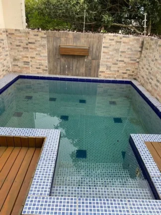Imagem Sobrado com 2 dormitórios à venda, 198 m² por R$ 680.000,00 - Vila Amélia - Poá/SP