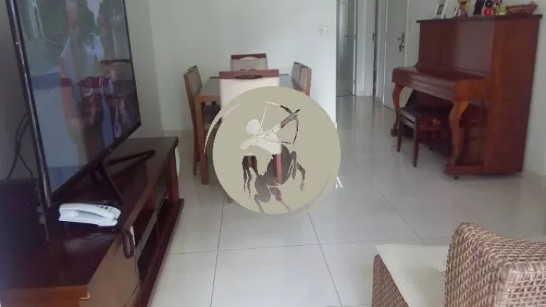 Imagem Apartamento a venda no Gonzaga em Santos com localização privilegiada