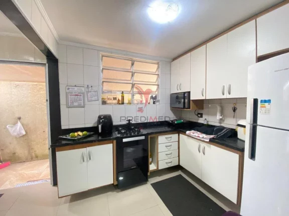 Imagem Apartamento em Santos, todo reformado com 2 Dormitórios, com suíte. Excelente Localização