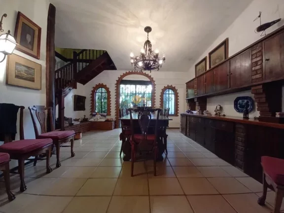 Imagem Casa para Venda em Teresópolis / RJ no bairro Golfe