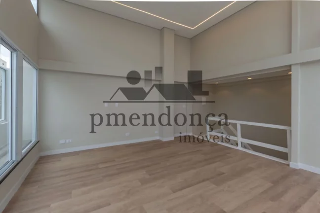 Imagem Cobertura Duplex reformada em Pinheiros, com 170 m² .