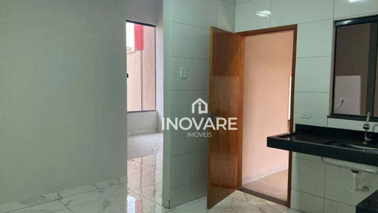 Imagem Casa com 3 dormitórios à venda, 104 m² por R$ 350.000,00 - Nova Veneza - Itumbiara/GO