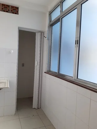 Imagem Apartamento 76M², 2Q, 1 Sala, 2 Banheiros.
