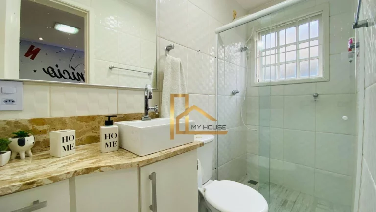 Imagem Casa em condomínio c/ 3 suítes à 1 min do Centro