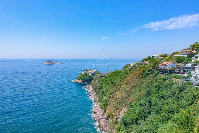 Imagem CASA com VISTA MAR de ALTO PADRÃO - 4 SUÍTES - 522m²