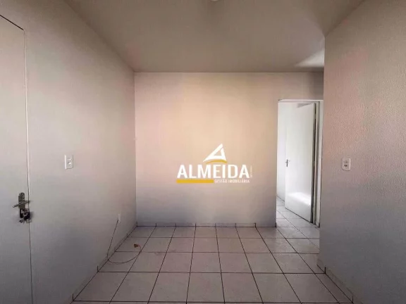 Imagem Apartamento com 2 dormitórios à venda, 42 m² por R$ 145.000,00 - Chácara Lusa - Rio Claro/SP