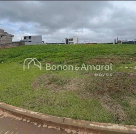 Imagem TERRENO DE ESQUINA EM CONDOMÍNIO FECHADO - LOCALIZAÇÃO ESTRATÉGICA EM CAMPINAS

Excelente oportu...