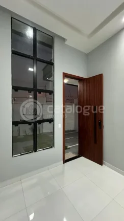 Imagem Casa padrão à venda no Vale do Sol, Parnamirim - Confira essa oportunidade!