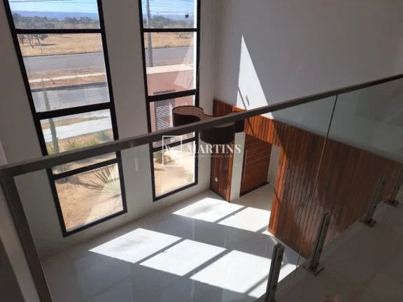 Imagem ? Casa Moderna e Regular no Jardim Botânico III - 4 Suítes, Habite-se e Energia Solar

Excelente r...
