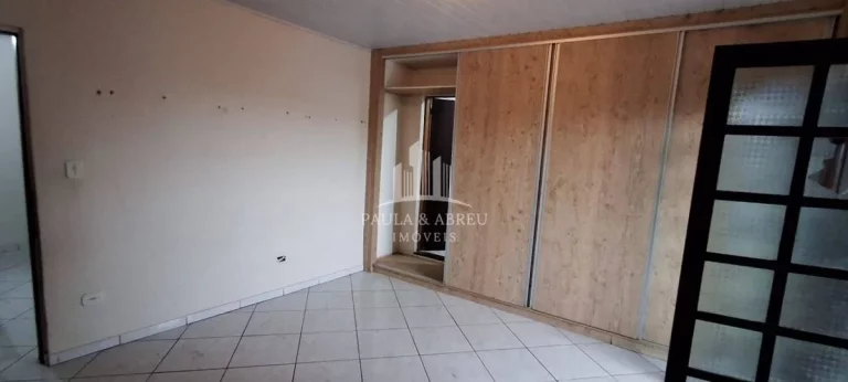 Imagem Sobrado 126m², 2 Casas 4 e 5 Cômodos (1 Suíte com Sacada), 2 Vagas, Escritura, Planejados no Jardim Canadá, Mauá-SP