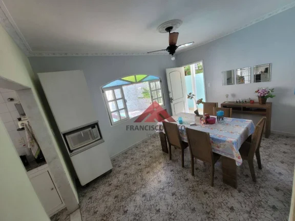 Imagem Casa com 3 dormitórios à venda por R$ 390.000,00 - Trindade - São Gonçalo/RJ