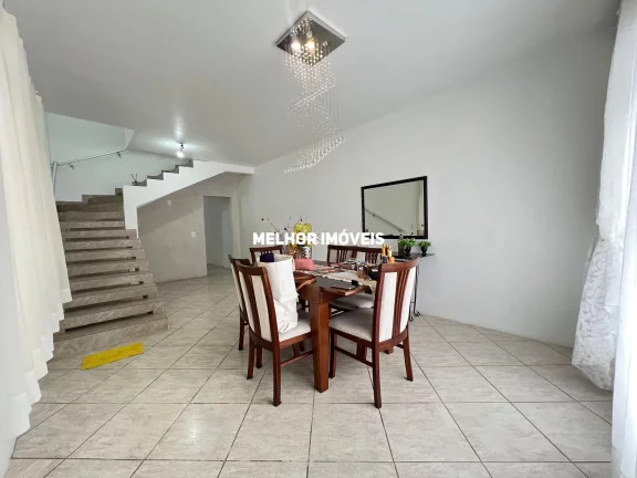 Imagem Casa com 04 dormitórios à venda - Nações - Balneário Camboriú/SC