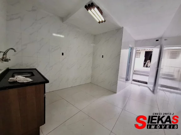 Imagem Casa para Locação na Vila Formosa, São Paulo-SP: 2 Quartos, 1 Sala, 2 Banheiros, 1 Vaga de Garagem e 120m² de Área