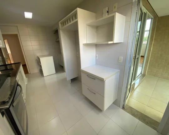 Imagem Vendo lindo apartamento 4 suítes 4 vagas