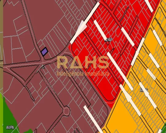 Imagem Excelente terreno à venda, há 03 minutos do centro! Terreno com 15 metros de frente, regular, com ...