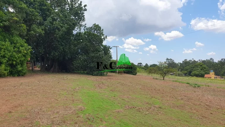 Imagem Sítio para Venda em Limeira, Área Rural de Limeira, 2 dormitórios, 1 banheiro, 9 vagas