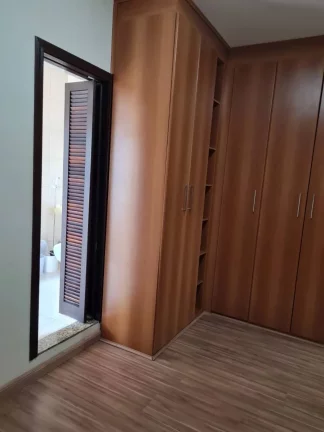Imagem Sobrado Marvilhoso 192 m² com 3 Dormitorios sendo 1 Suite 3 Vagas