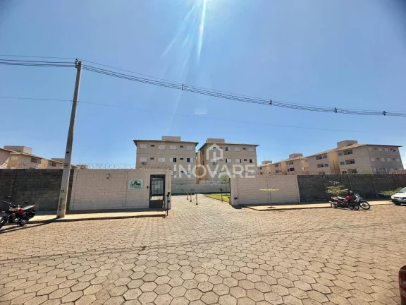 Imagem Apartamento com 2 dormitórios para alugar, 49 m² por R$ 1.300,00/mês - Alto Da Trindade - Itumbiara/GO