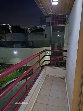 Imagem Prédio em rua plana, fácil acesso, próximo ao Clube Jaraguá, comércio em geral. Apartamento com...