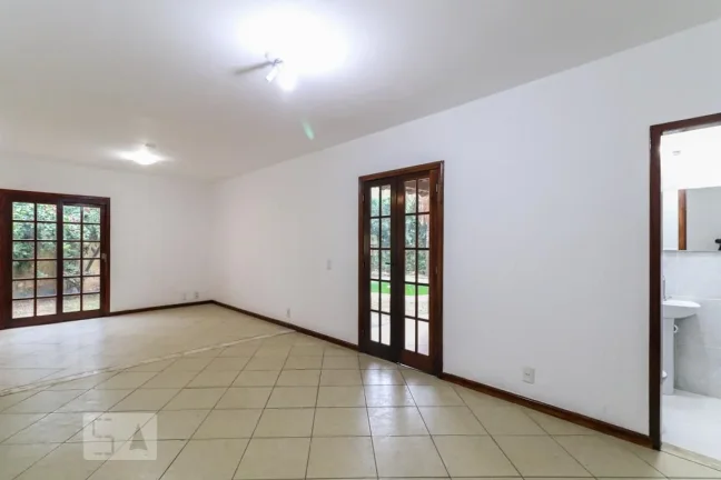 Imagem Casa à Venda - Recreio, 3 Quartos, 692 m2