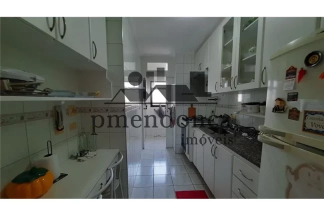 Imagem Apartamento na Rua Barbara Heliodora com 3 quartos (1 suíte) e 1 vaga, 86m².