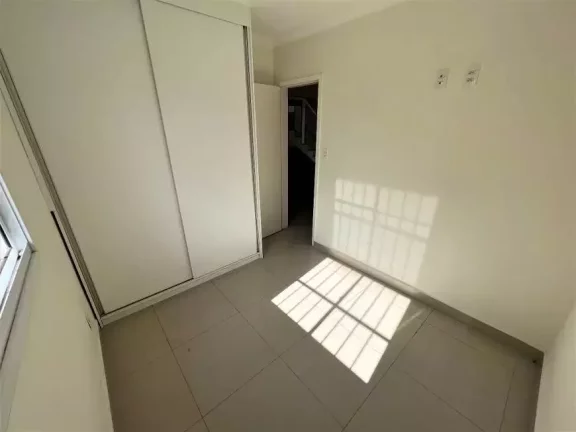 Imagem Cobertura com 2 Quartos à Venda, 2 vagas, Jardim Leblon.