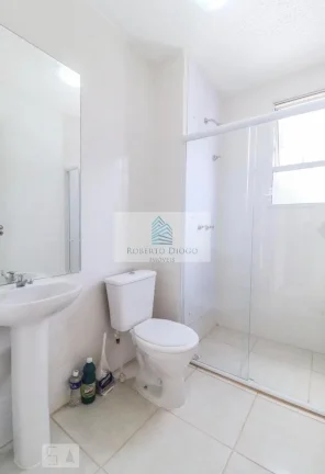 Imagem Apartamento à venda no Rio de Janeiro-RJ, bairro Camorim: 2 quartos, 1 sala, 1 banheiro, 1 vaga de garagem, 45m² de área.