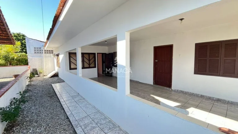 Imagem Casa espaçosa e averbada no Bairro Los Angeles – Barra Velha