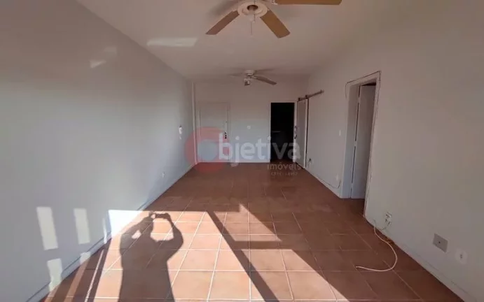 Imagem Cobertura com 2 dormitórios a venda no Centro em Cabo Frio/RJ
