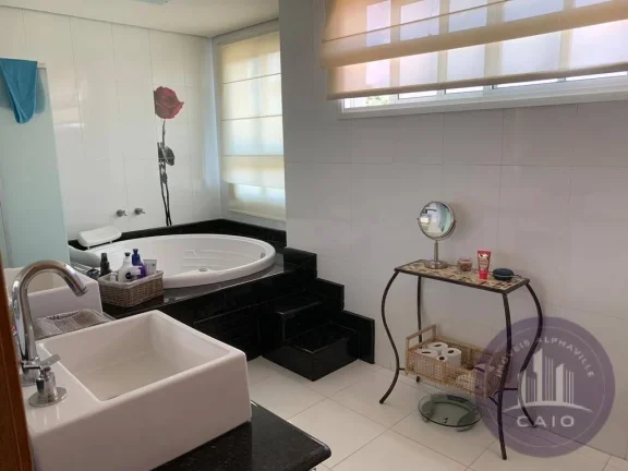 Imagem Oportunidade! Casa com 4 dormitórios à venda, 307 m² - Alphaville/SP