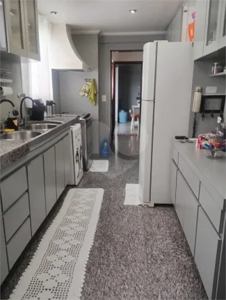Imagem Apartamento à venda ou para alugar com 4 quartos, sendo 1 suíte, no condomínio Patricia, São Paulo - SP