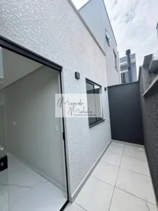 Imagem Casa à venda no bairro São João do Rio Vermelho - Florianópolis/SC