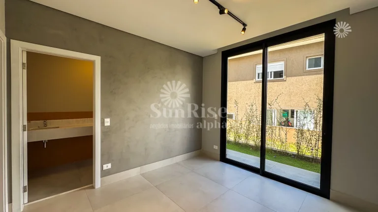 Imagem Casa de alto padrão à venda em Barueri com 4 quartos e 4 vagas 400 m² por R$ 2.500.000,00 Residencial Morada dos Lagos - BarueriSP