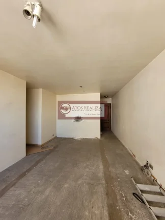Imagem Vendo Oportunidade em Santo Amaro, Apartamento Espaçoso de 83m², 3 dormitórios, 1 vaga de garagem, venda por R$450.000. Oportunidade.