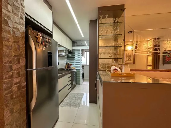 Imagem Apartamento mobiliado com 2 suítes e 2 vagas de garagem no Bairro Ressacada em Itajaí