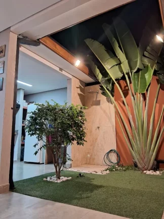 Imagem Casa com 2 dormitórios à venda, 90 m² por R$ 500.000,00 - Eugênio de Melo - São José dos Campos/SP