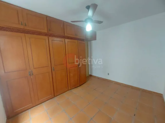 Imagem Apto linear, 2 qts, a 300 metros da Praia do Forte, Algodoal - Cabo Frio