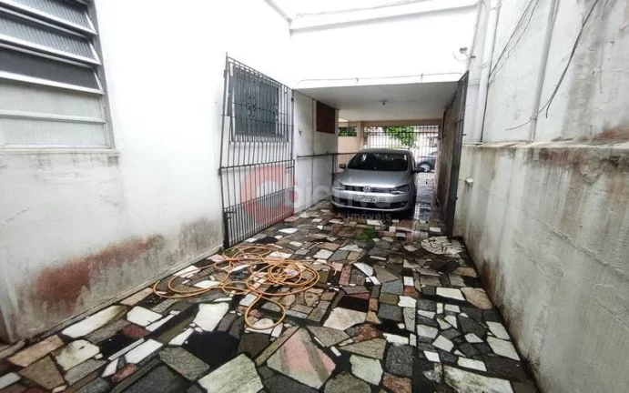 Imagem Prédio e loja a venda com 12 quartos na Vila Nova em Cabo Frio