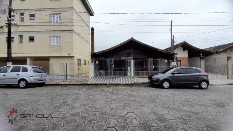 Imagem Casa com 2 dormitórios à venda, 67 m² por R$ 430.000,00 - Vila Caiçara - Praia Grande/SP